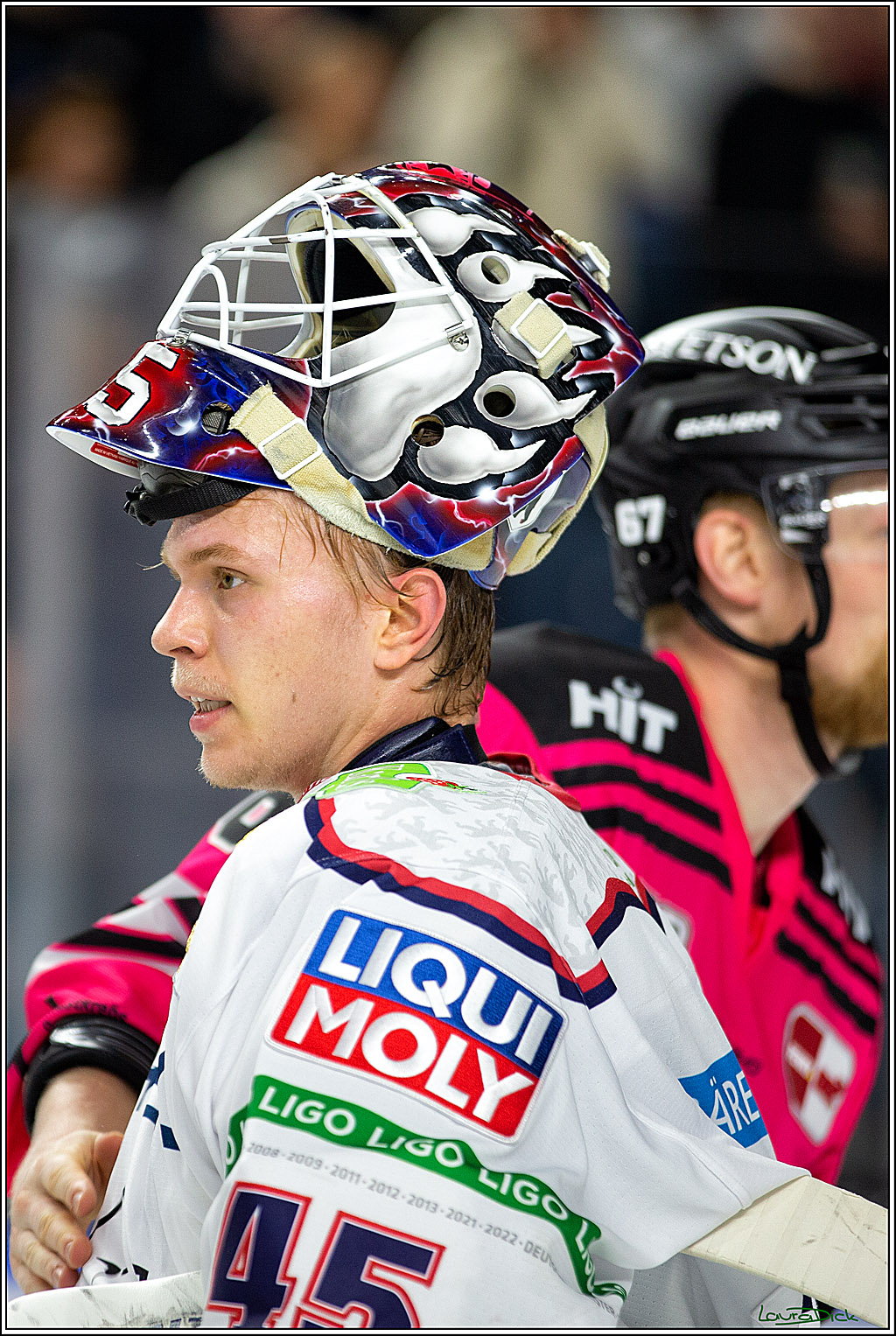 PENNY DEL; Koelner Haie- Eisbaeren Berlin; Koeln, 16.10.2022